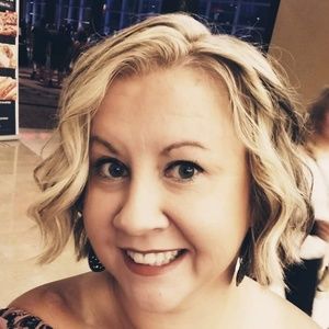 Meet your Posher, Agata